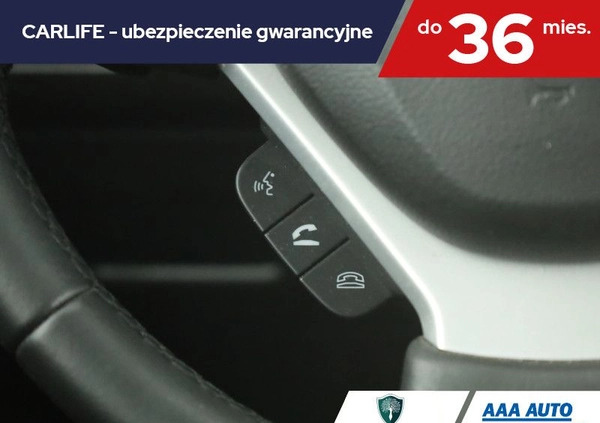 Suzuki Vitara cena 88000 przebieg: 46823, rok produkcji 2019 z Poddębice małe 254